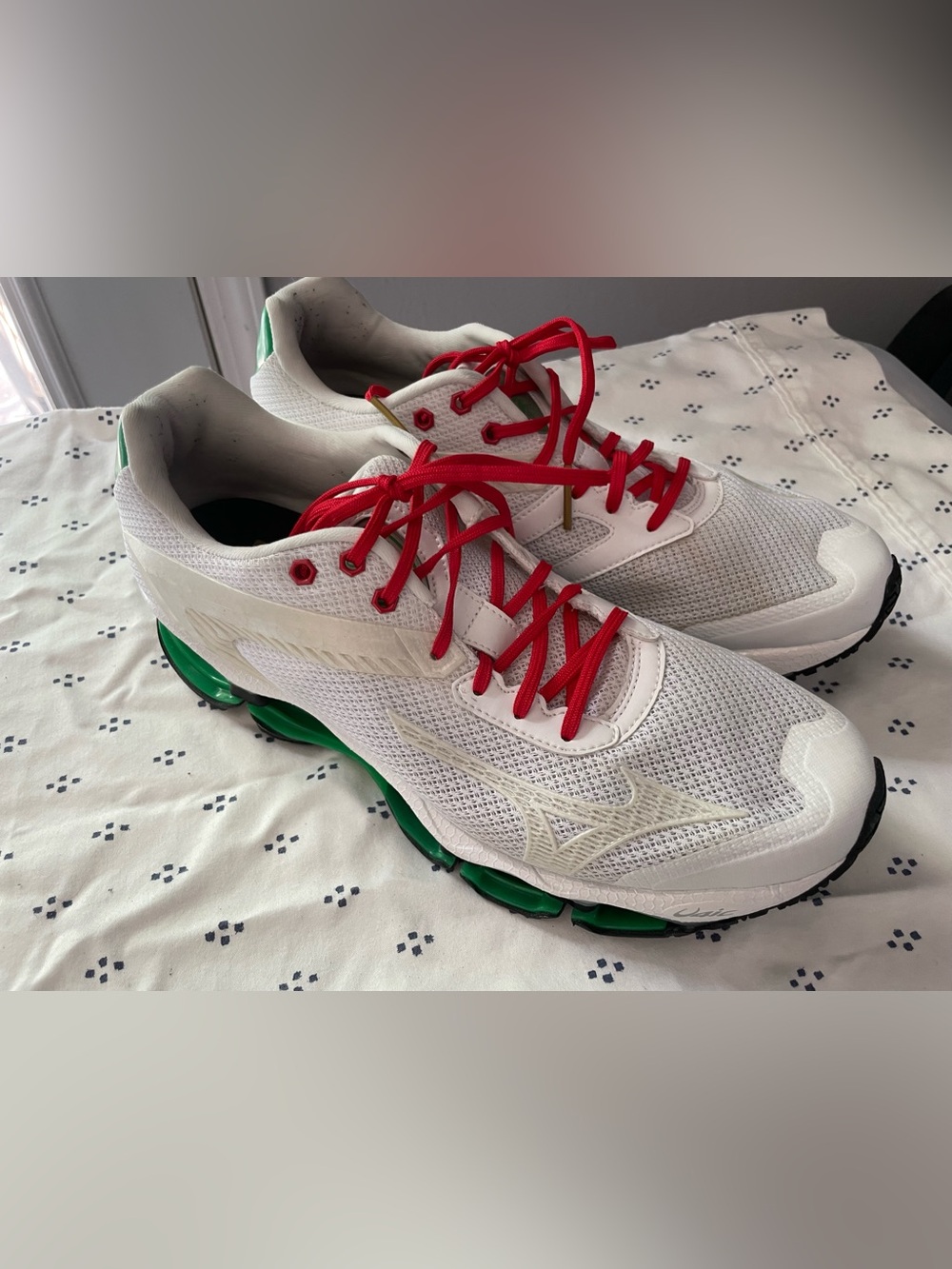Mizuno White Mesh Sneakers with Red Laces and Green Sole Accents